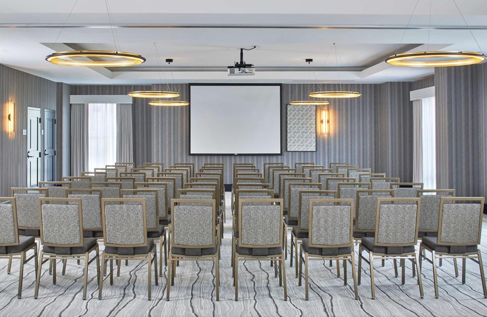 Cumberland House Knoxville, Tapestry Collection By Hilton Exteriör bild