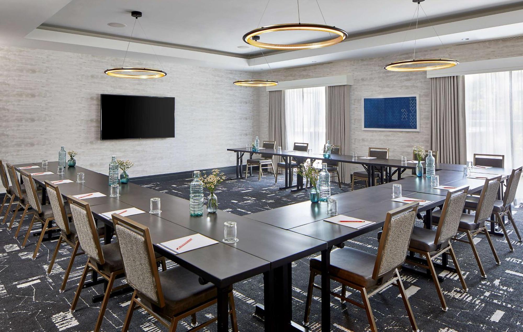 Cumberland House Knoxville, Tapestry Collection By Hilton Exteriör bild