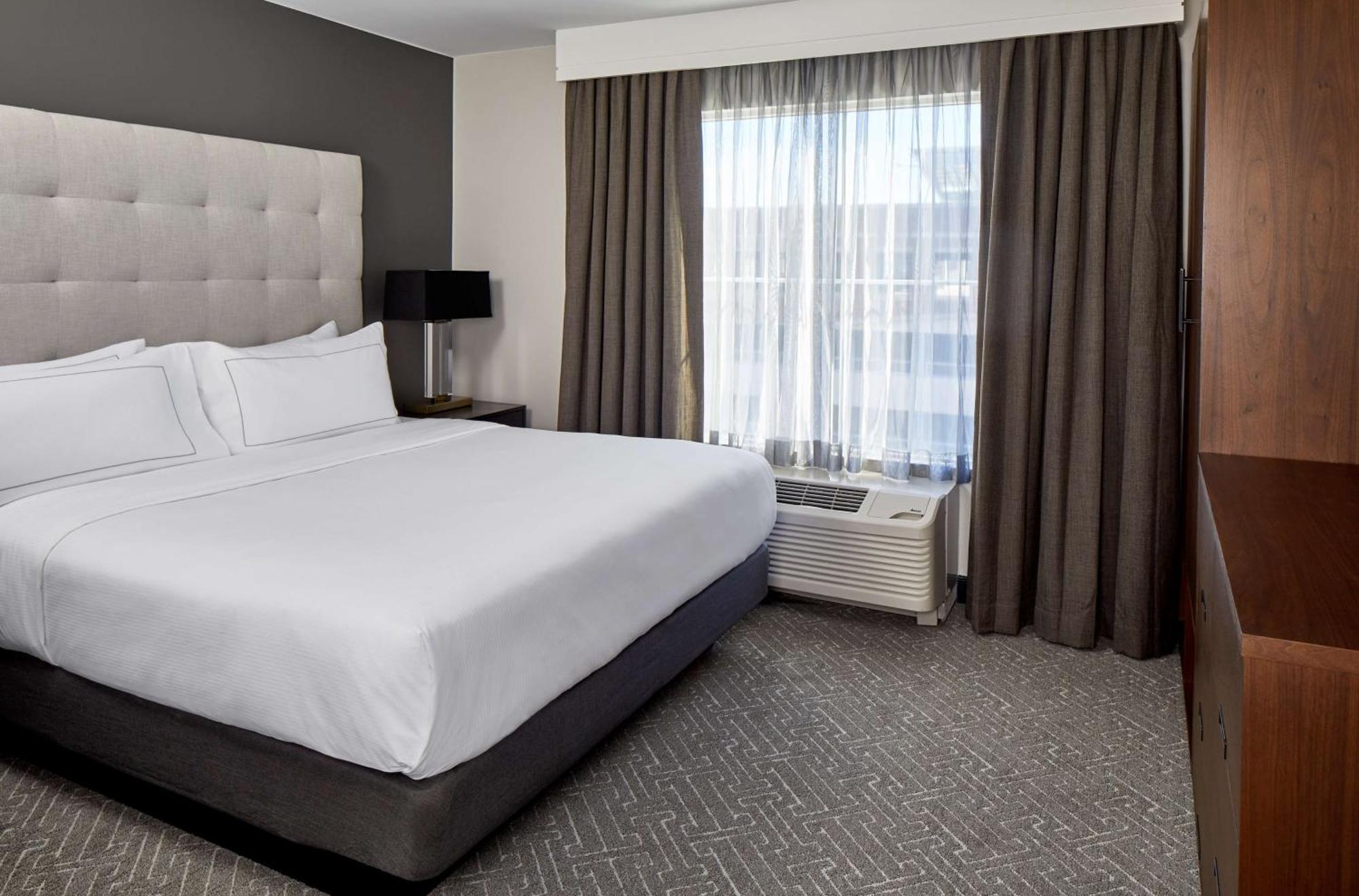 Cumberland House Knoxville, Tapestry Collection By Hilton Exteriör bild