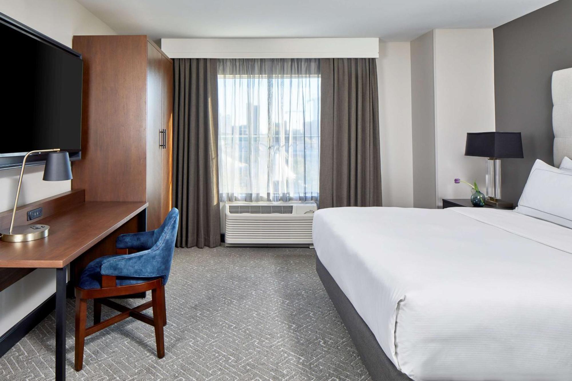 Cumberland House Knoxville, Tapestry Collection By Hilton Exteriör bild